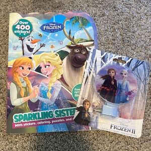 Disney Frozen II Sparkling Sisters Sticker and Night Light Set